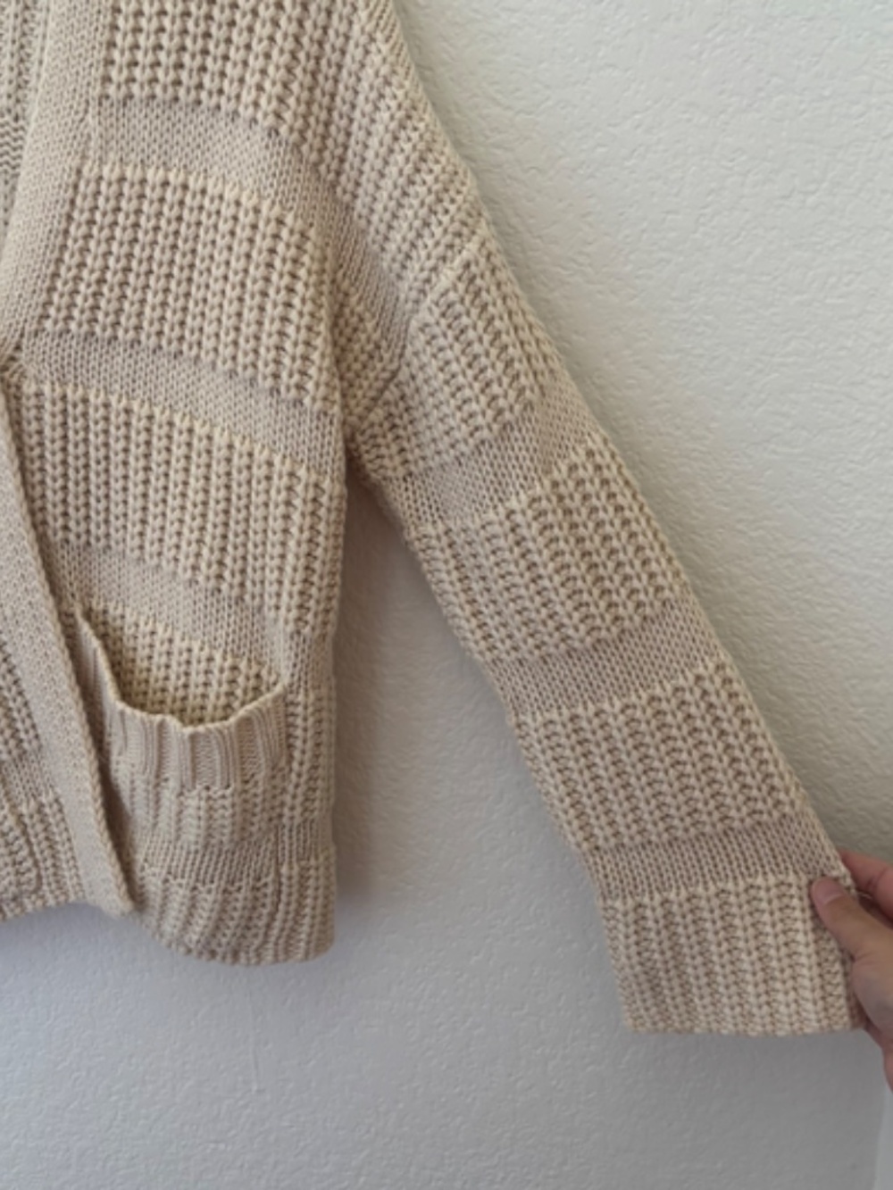 Saks Fifth Avenue wool blend knit button closure cardigan size XS - Picture 3 of 6